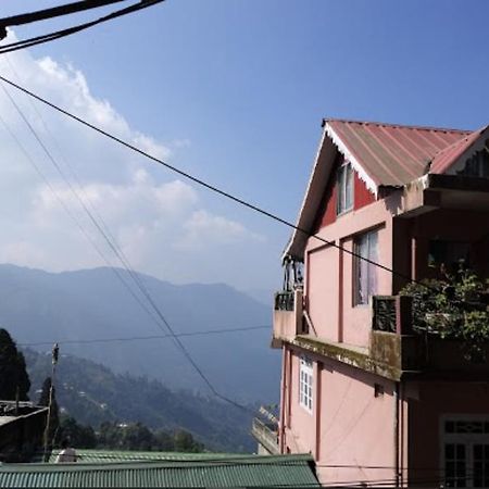 Hotel Kasturi Palace & Restaurant Darjeeling 大吉岭 外观 照片