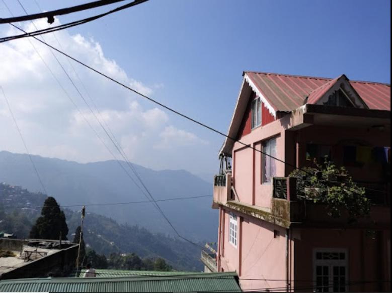 Hotel Kasturi Palace & Restaurant Darjeeling 大吉岭 外观 照片