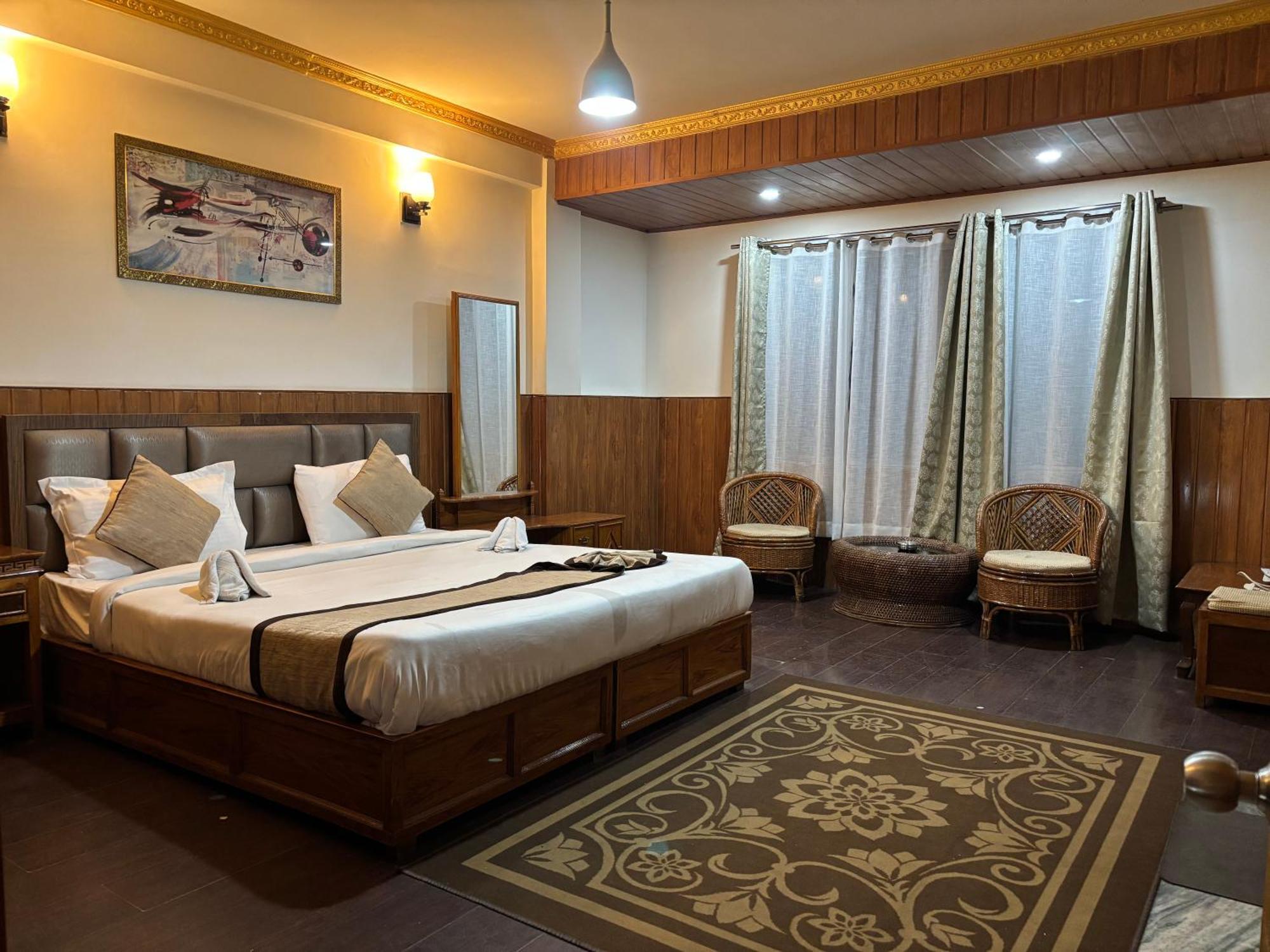 Hotel Kasturi Palace & Restaurant Darjeeling 大吉岭 外观 照片